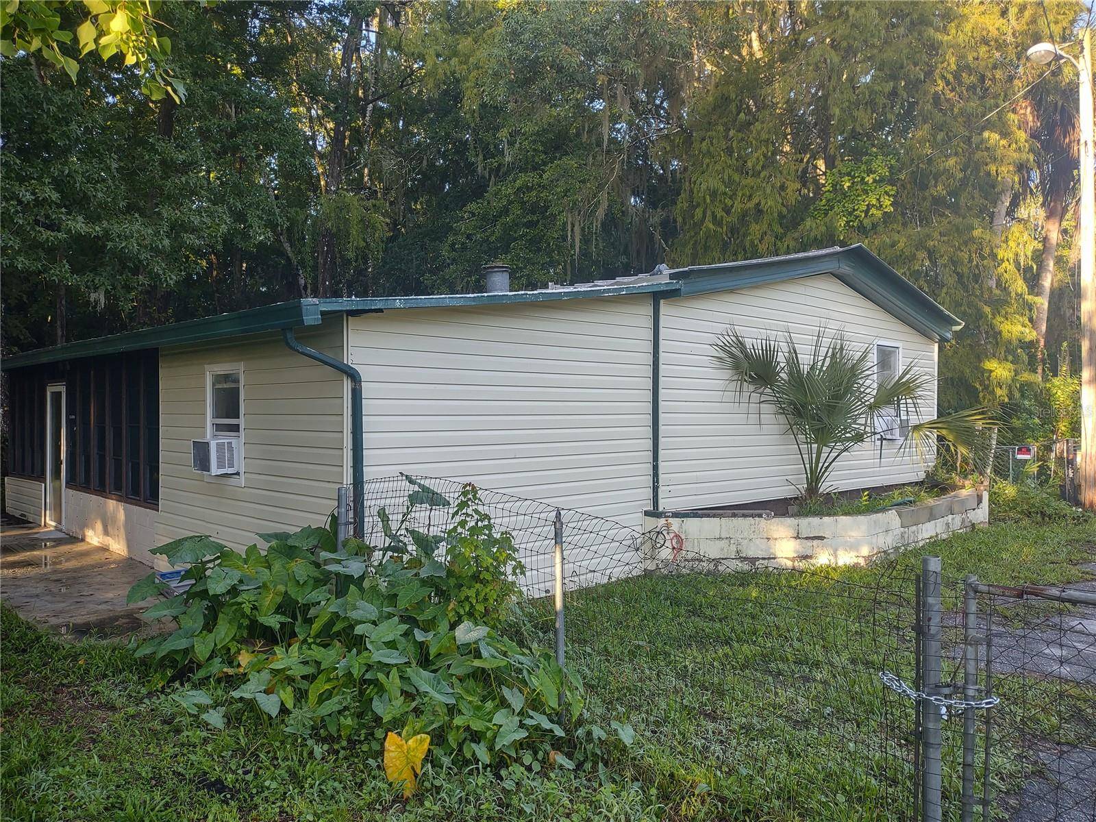 24548 ALLIGATOR RD, Astor, FL 32102