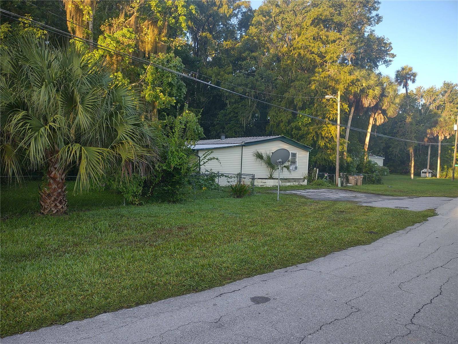 24548 ALLIGATOR RD, Astor, FL 32102