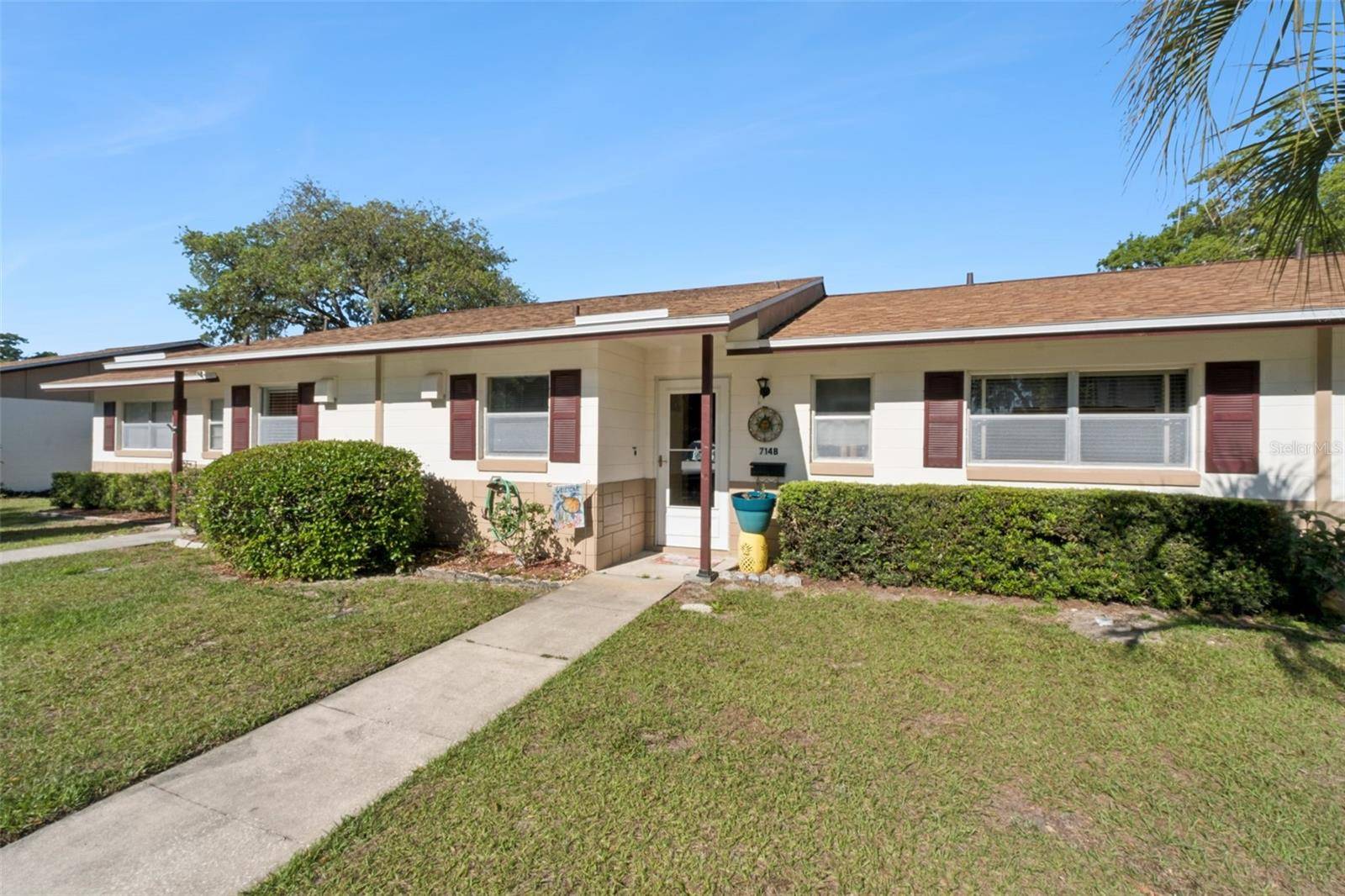 714 E MINNESOTA AVE #B, Deland, FL 32724
