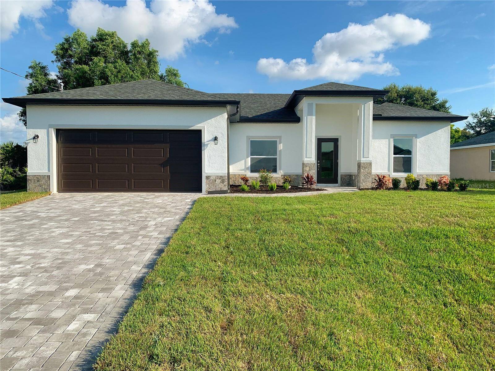 2722 NANETTE LN, North Port, FL 34286