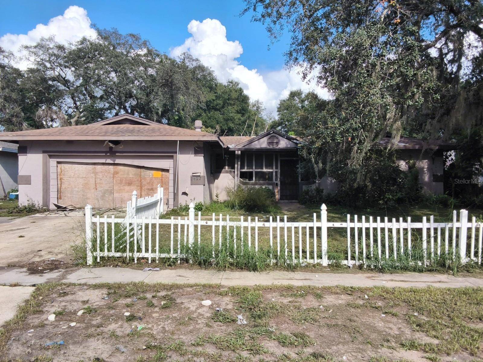2427 LOCKE AVE, Orlando, FL 32818