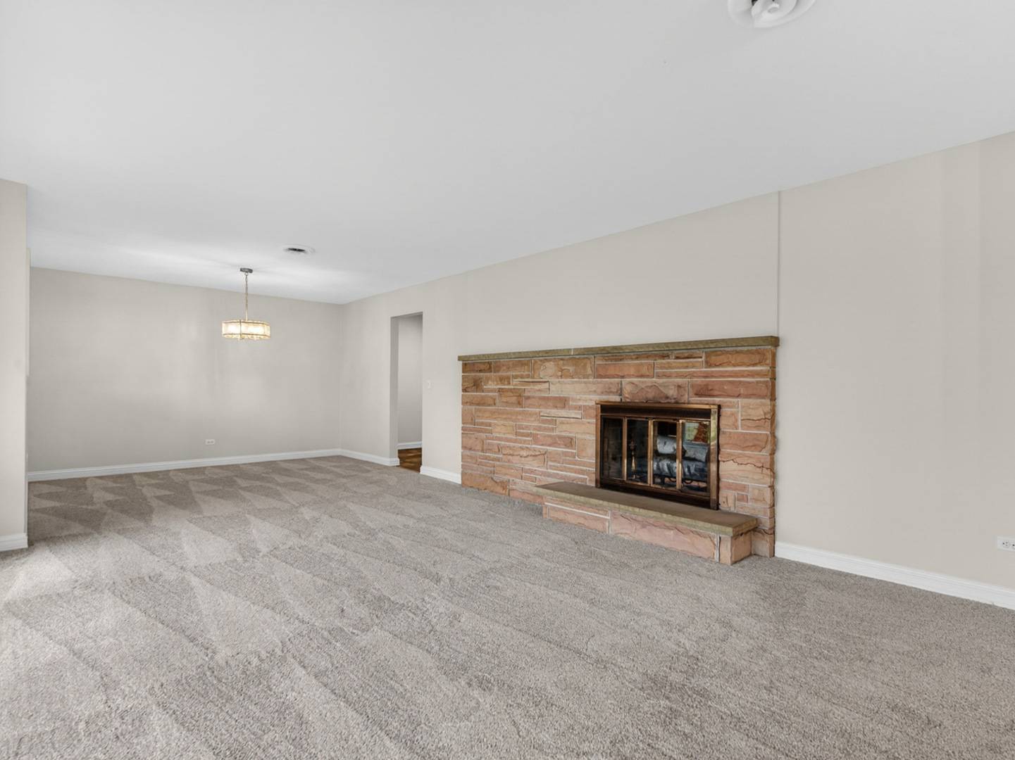 3273 Merrimac LN, Long Grove, IL 60047