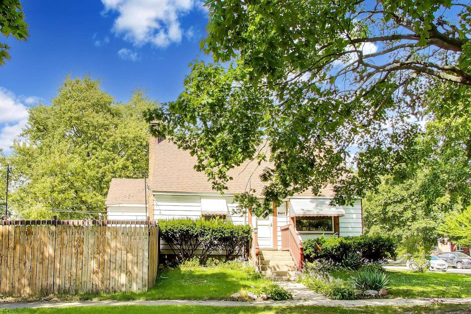 17558 Community ST, Lansing, IL 60438