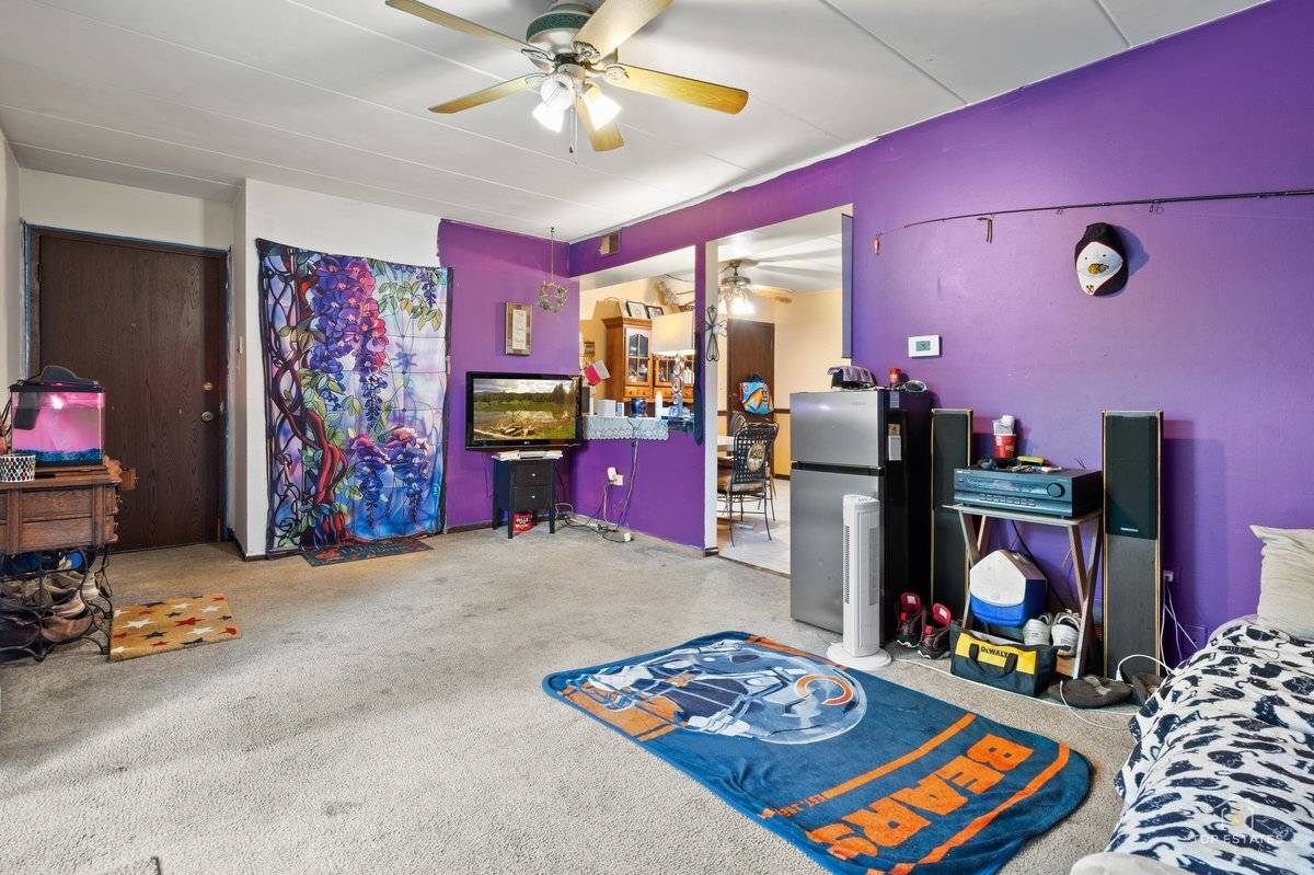 7036 98th ST #2B, Chicago Ridge, IL 60415