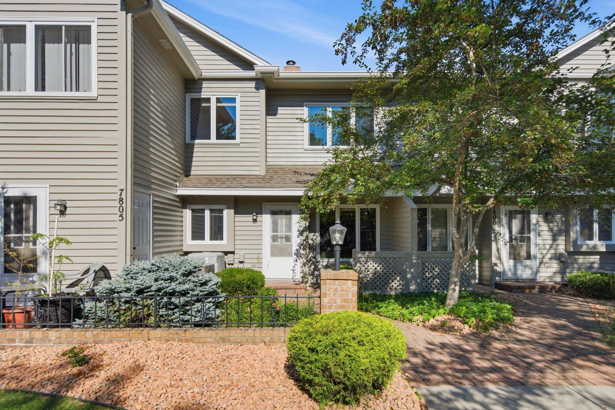 7807 W 110th ST, Bloomington, MN 55438