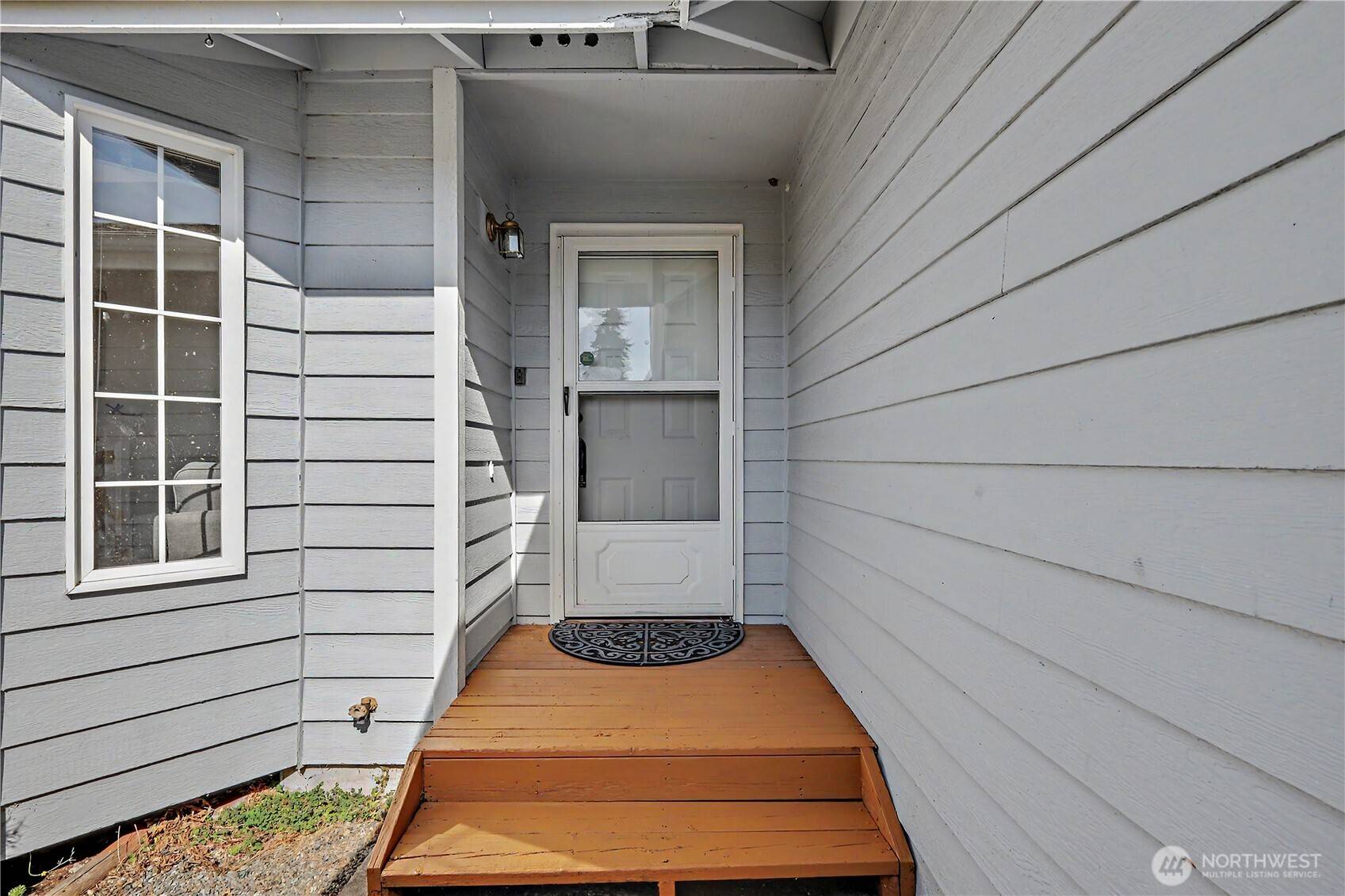 17644 SE 268th PL, Covington, WA 98042