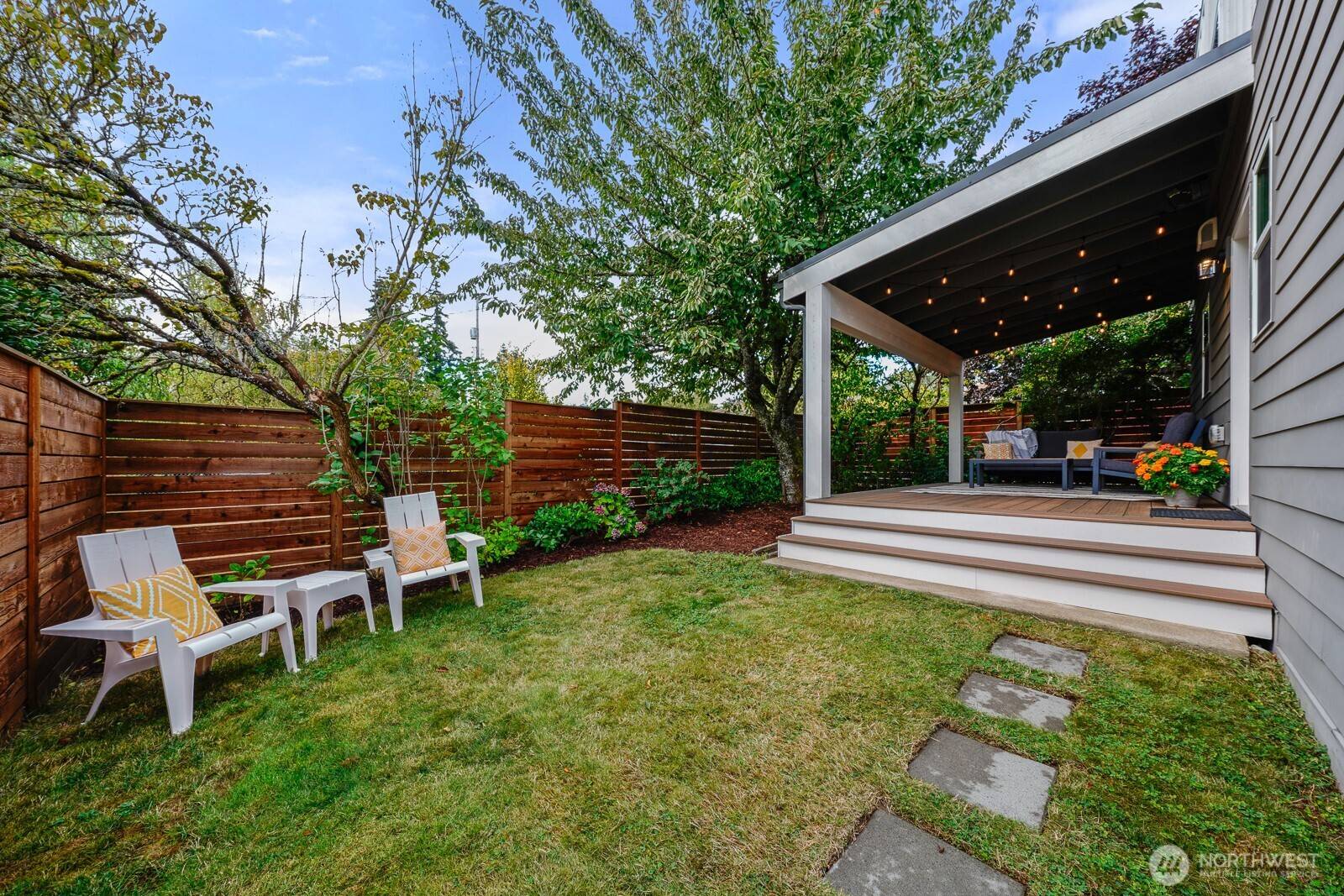 3105 SW Elmgrove ST, Seattle, WA 98126