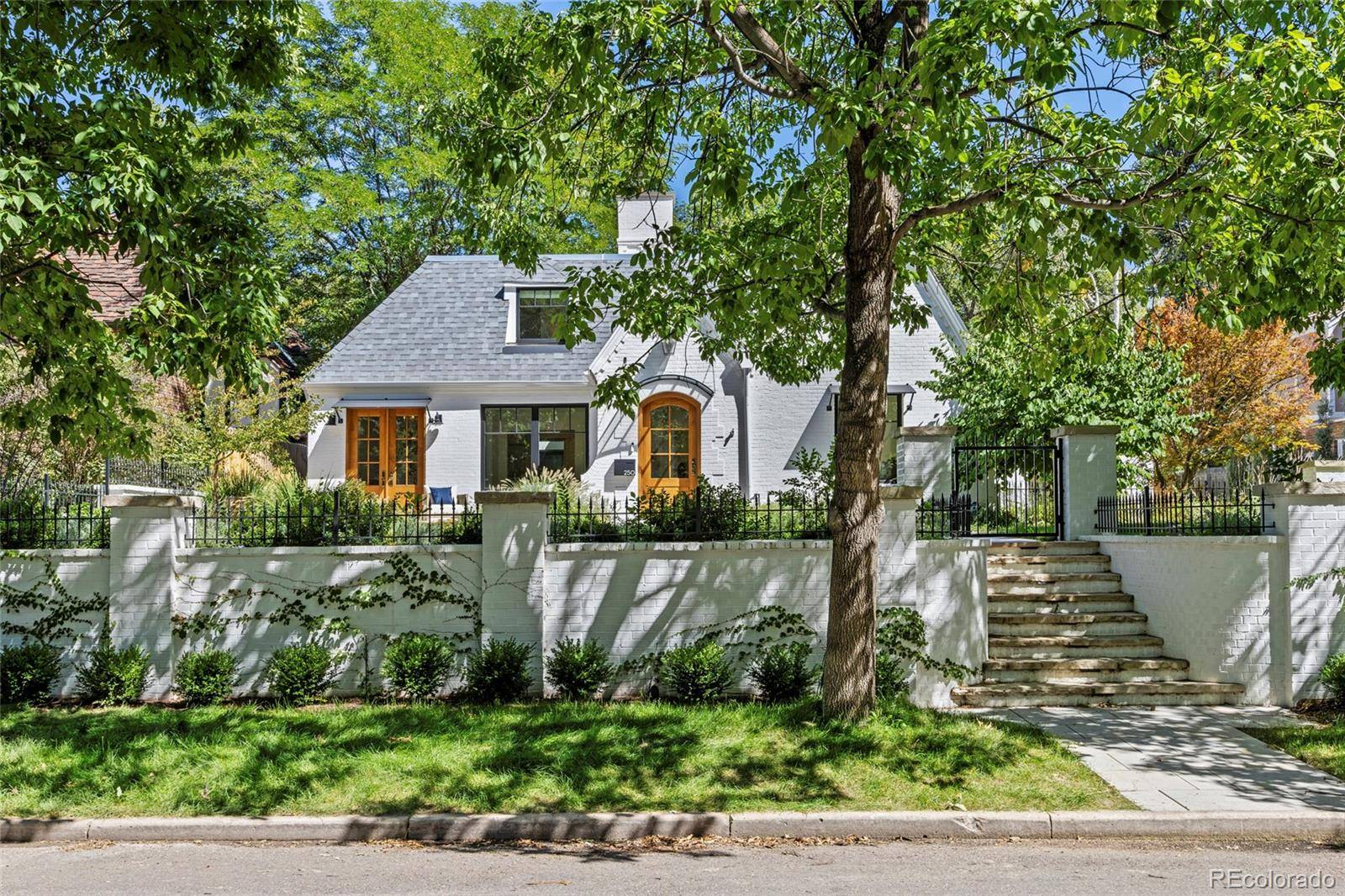 250 Ash ST, Denver, CO 80220
