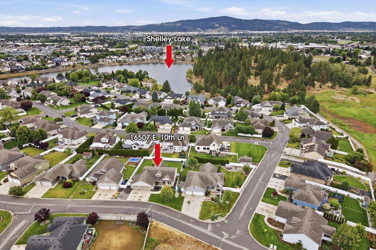 16507 E 10th Ln, Spokane Valley, WA 99037