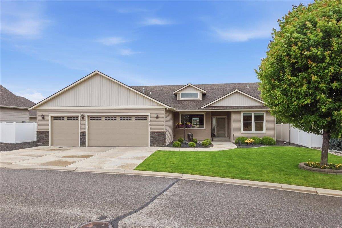 16507 E 10th Ln, Spokane Valley, WA 99037