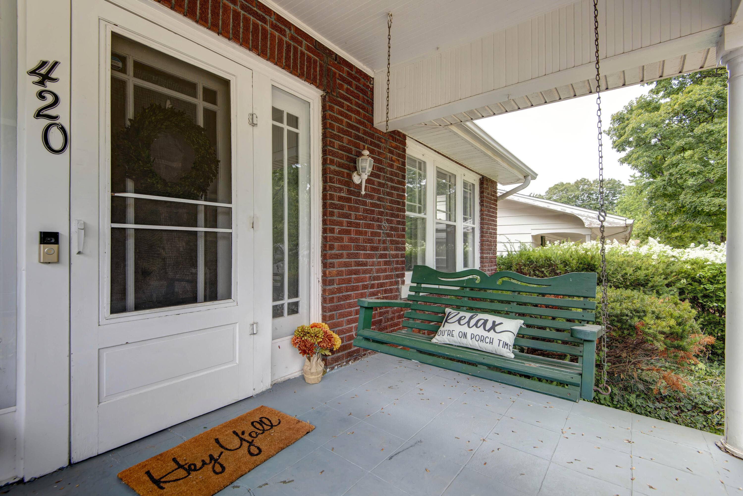 420 E Loren ST, Springfield, MO 65807