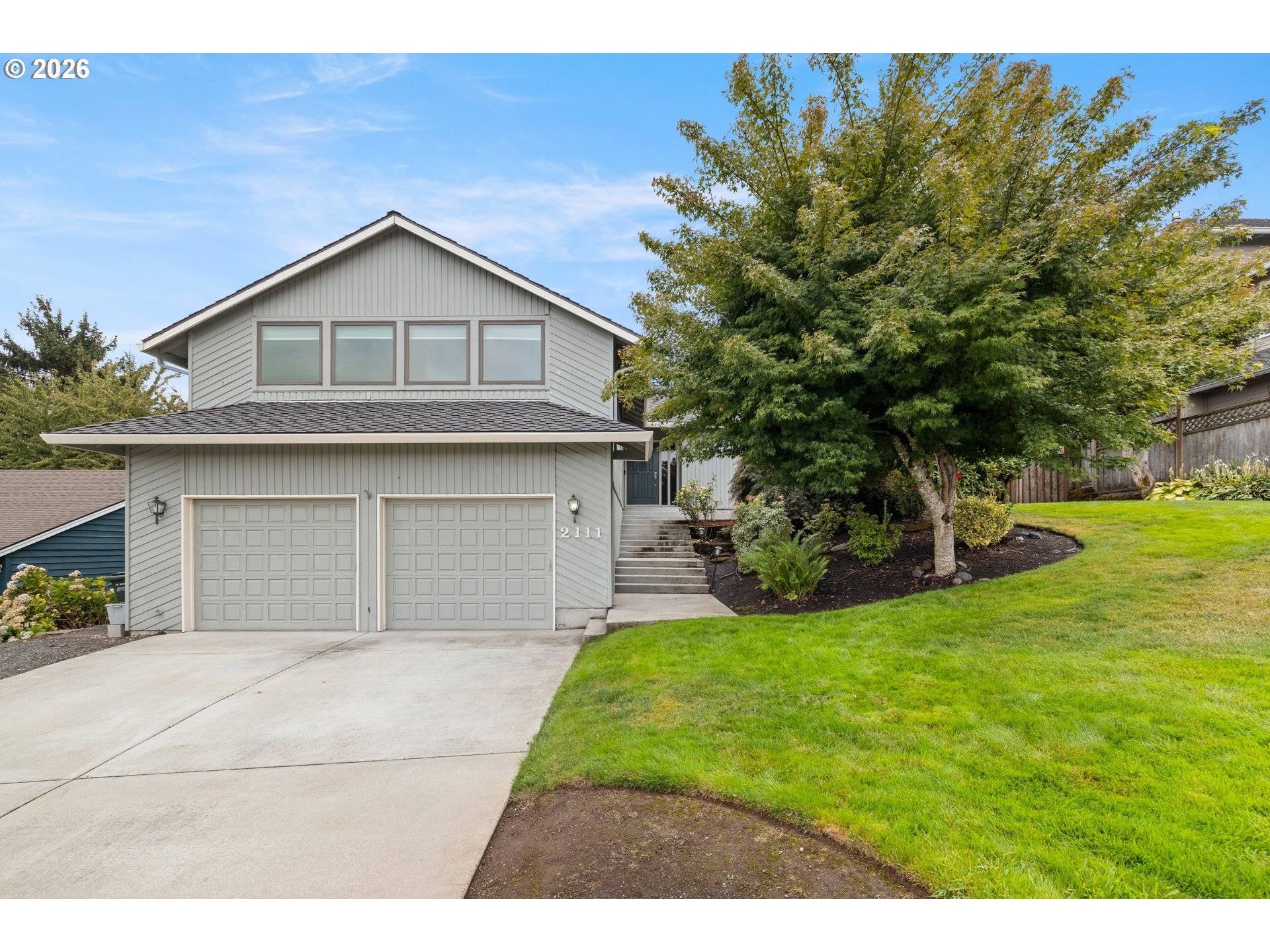2111 CLUB HOUSE DR, West Linn, OR 97068