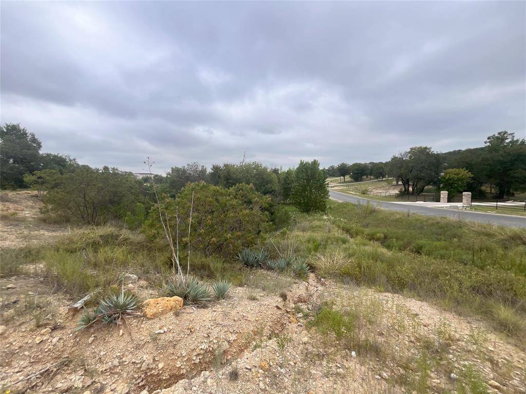 1127 Eagles Bluff Drive, Weatherford, TX 76087
