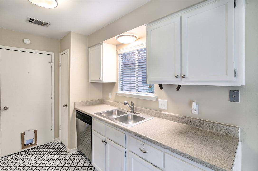 800 Pack Saddle PASS, Round Rock, TX 78681