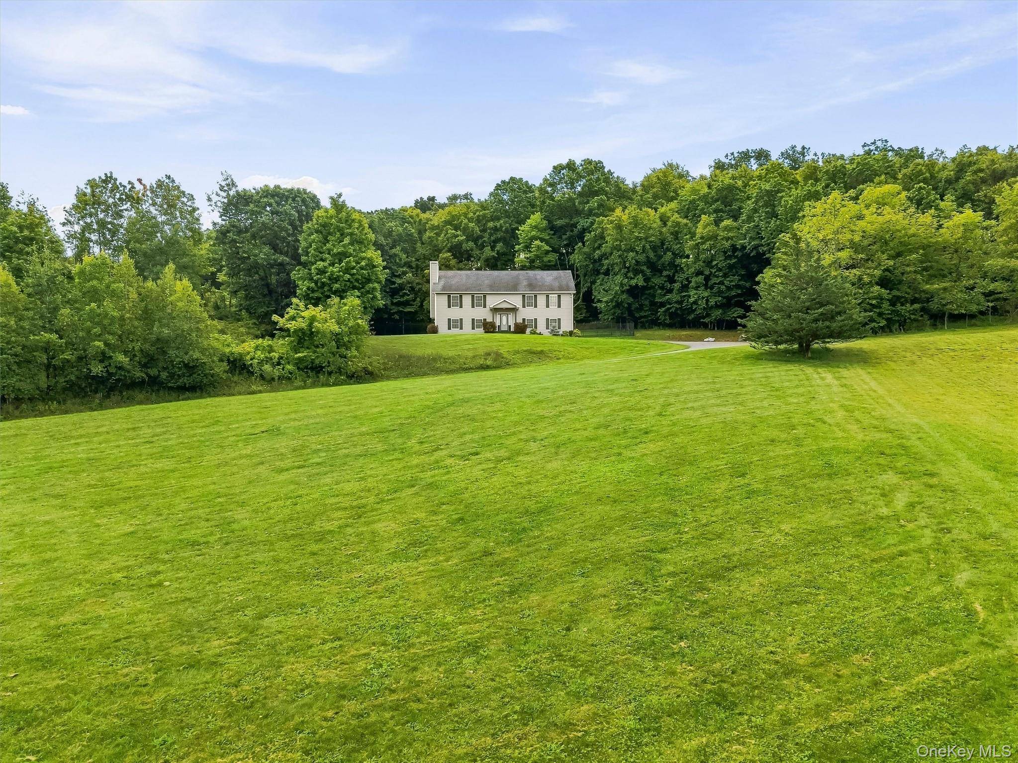 96 Bender RD, Westtown, NY 10998