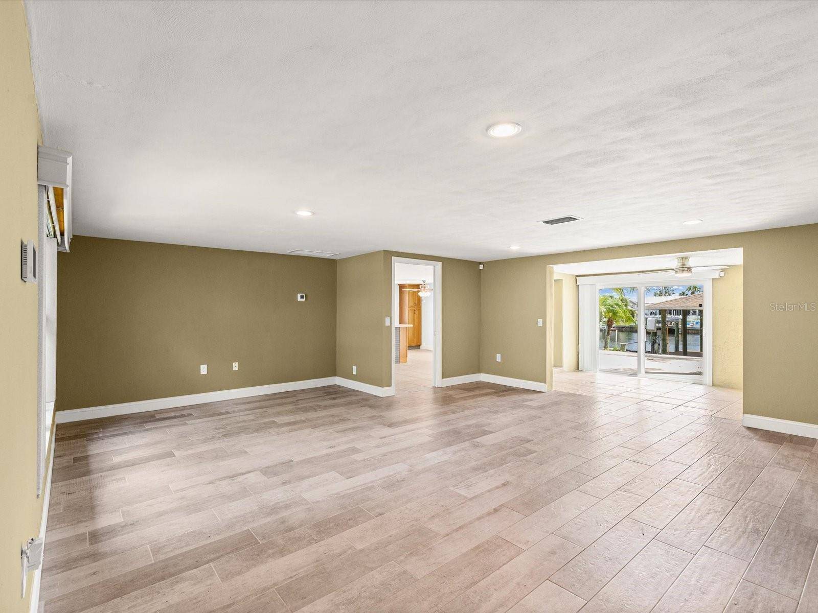 12612 4TH ISLE, Hudson, FL 34667