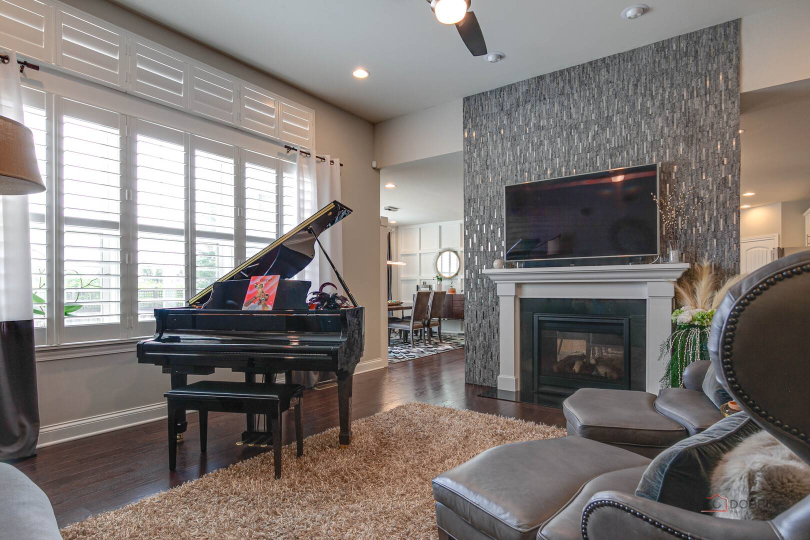 1945 Jordan TER, Buffalo Grove, IL 60089