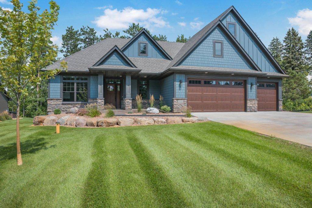 9998 211th CT N, Forest Lake, MN 55025
