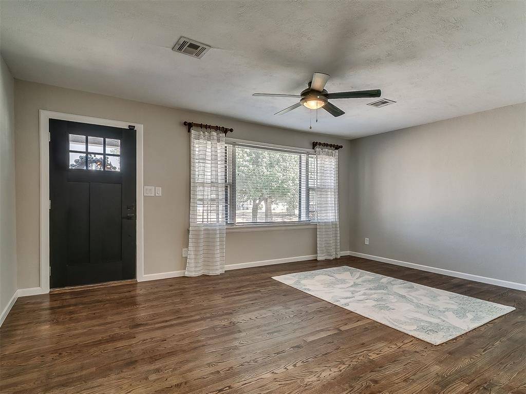 3020 W Fairfield AVE, Oklahoma City, OK 73116