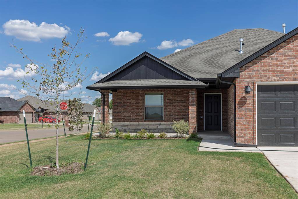 4537 Adobe CT, Yukon, OK 73099