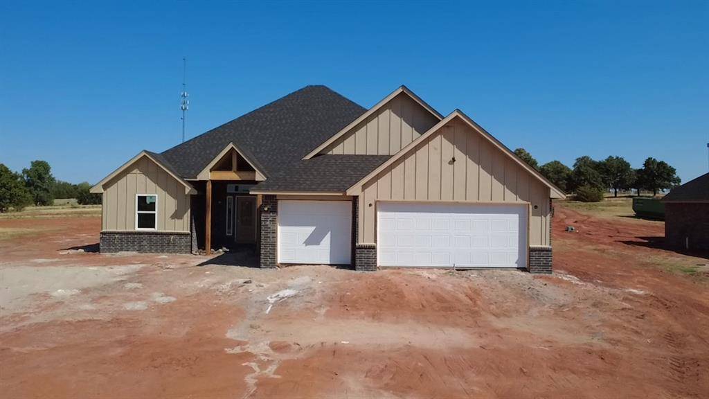 2416 Bear Creek CIR, Blanchard, OK 73010