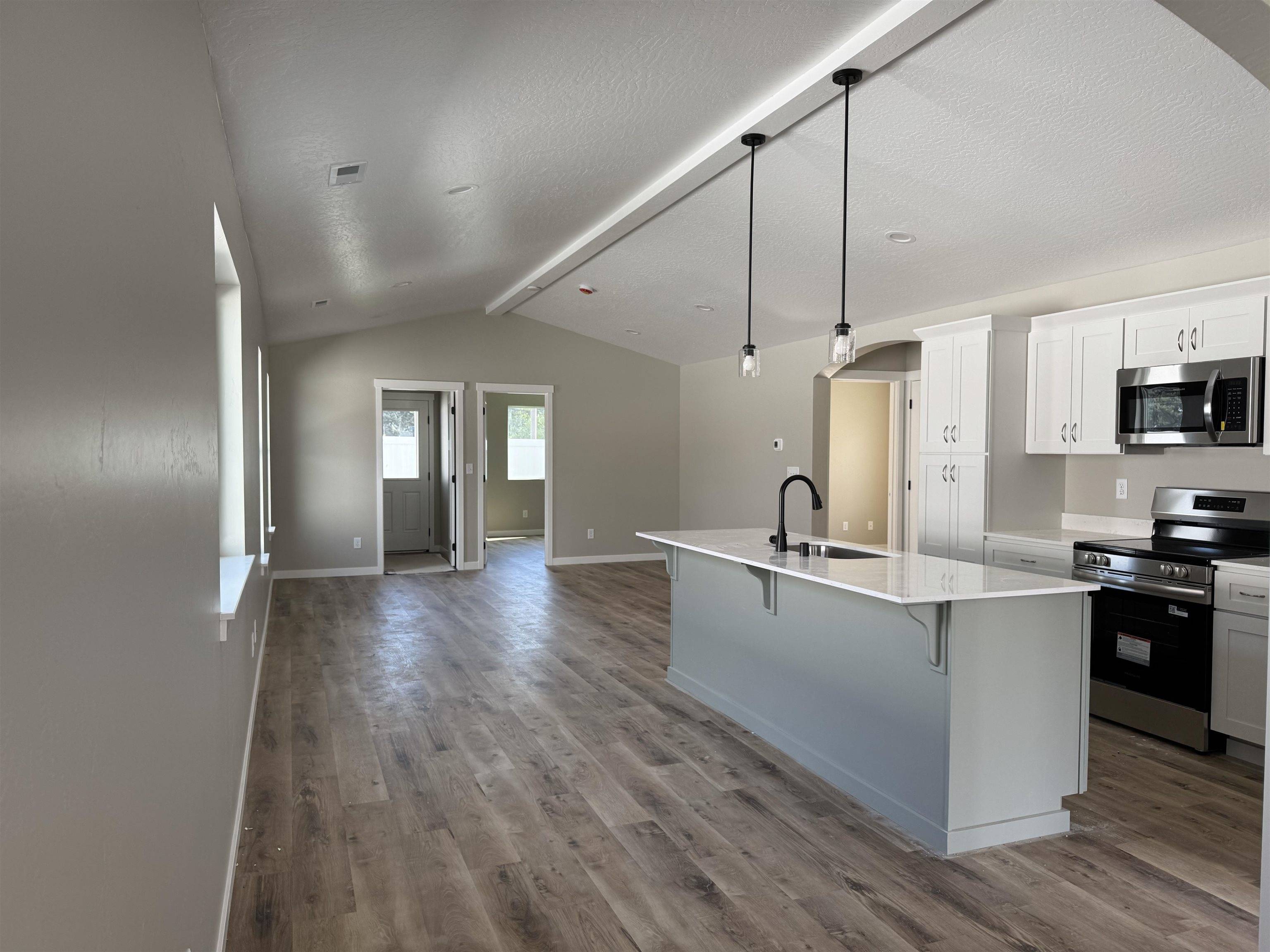 1009 S Century Rd, Spokane Valley, WA 99037