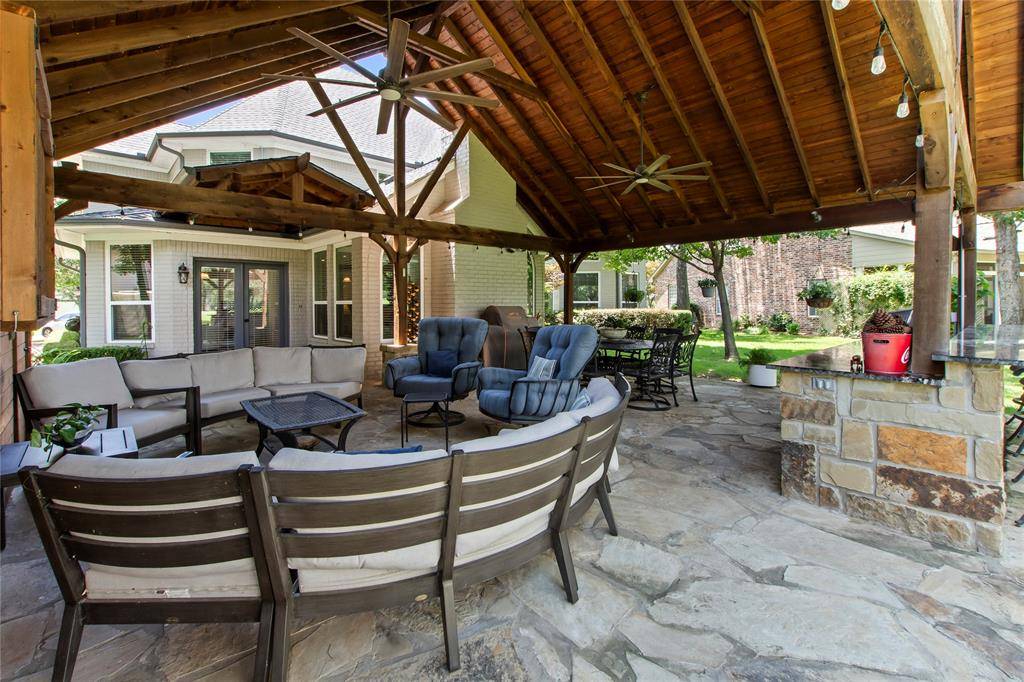 301 Saint Andrews Drive, Mabank, TX 75156