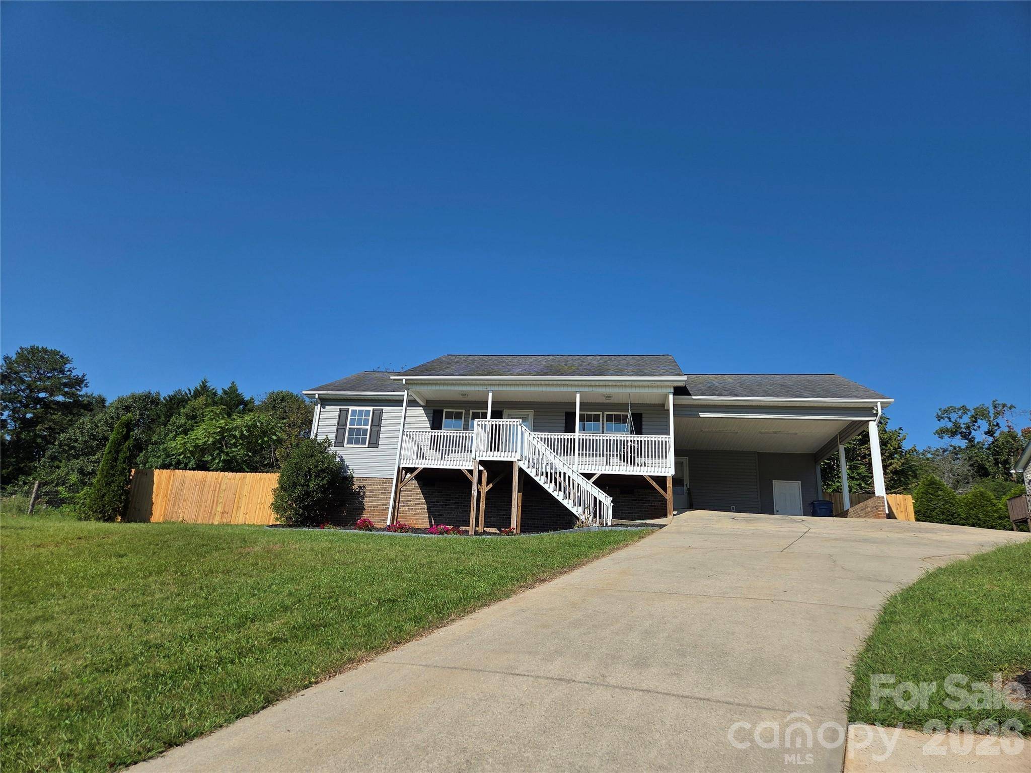 10 Miss Julia WAY, Granite Falls, NC 28630