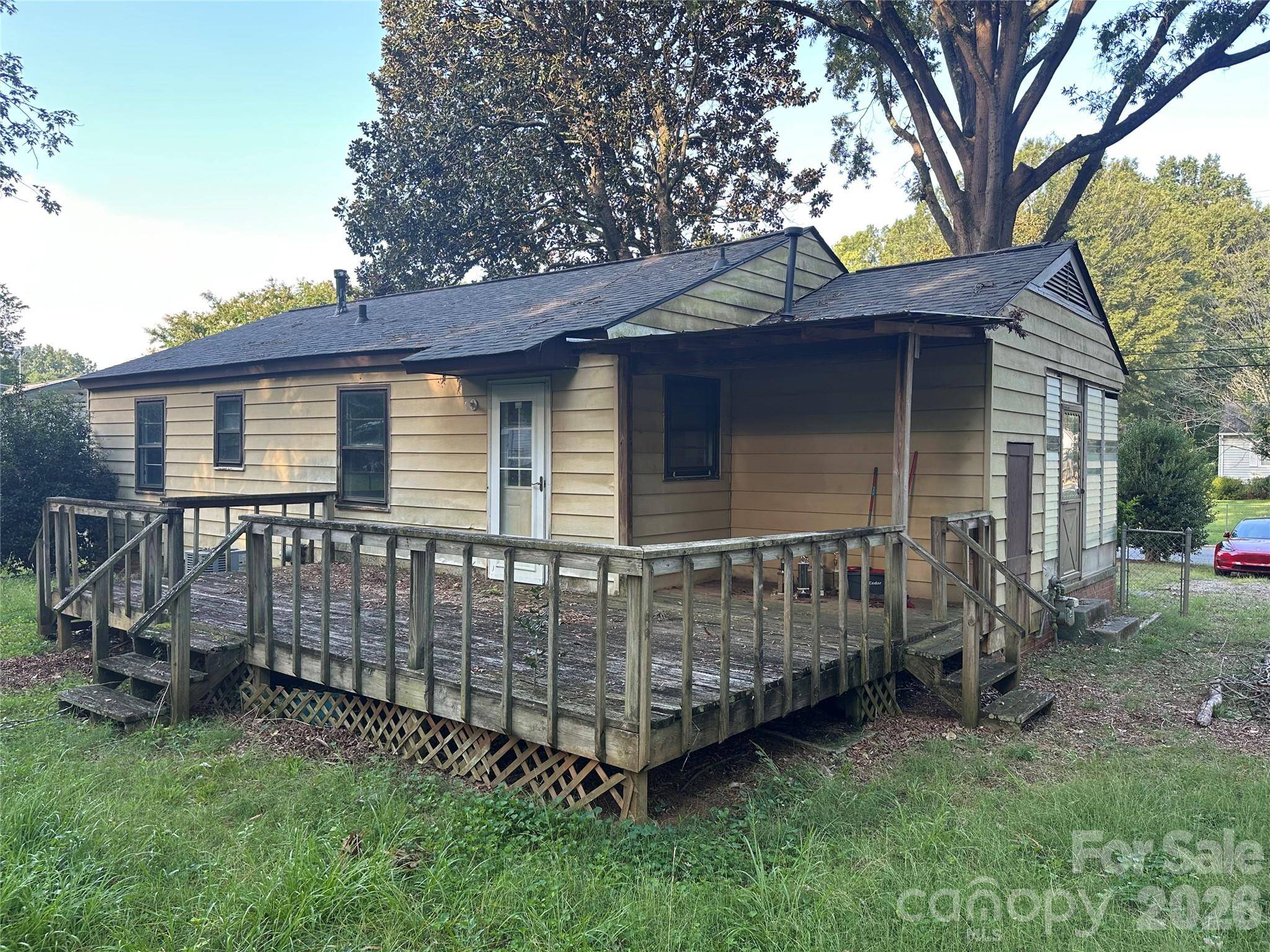 235 S Milford DR, Salisbury, NC 28144