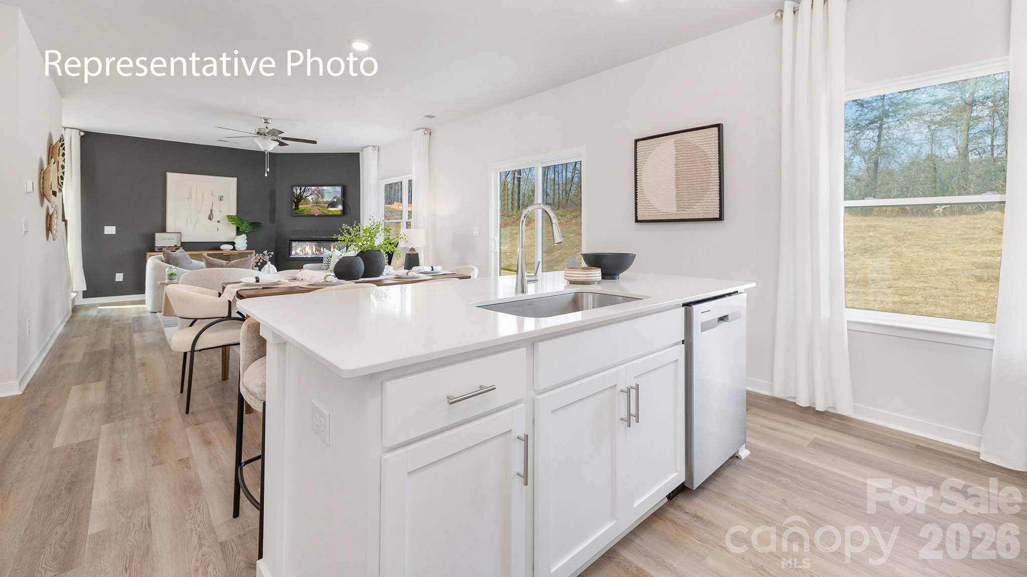 547 Brinkley DR, Kings Mountain, NC 28086