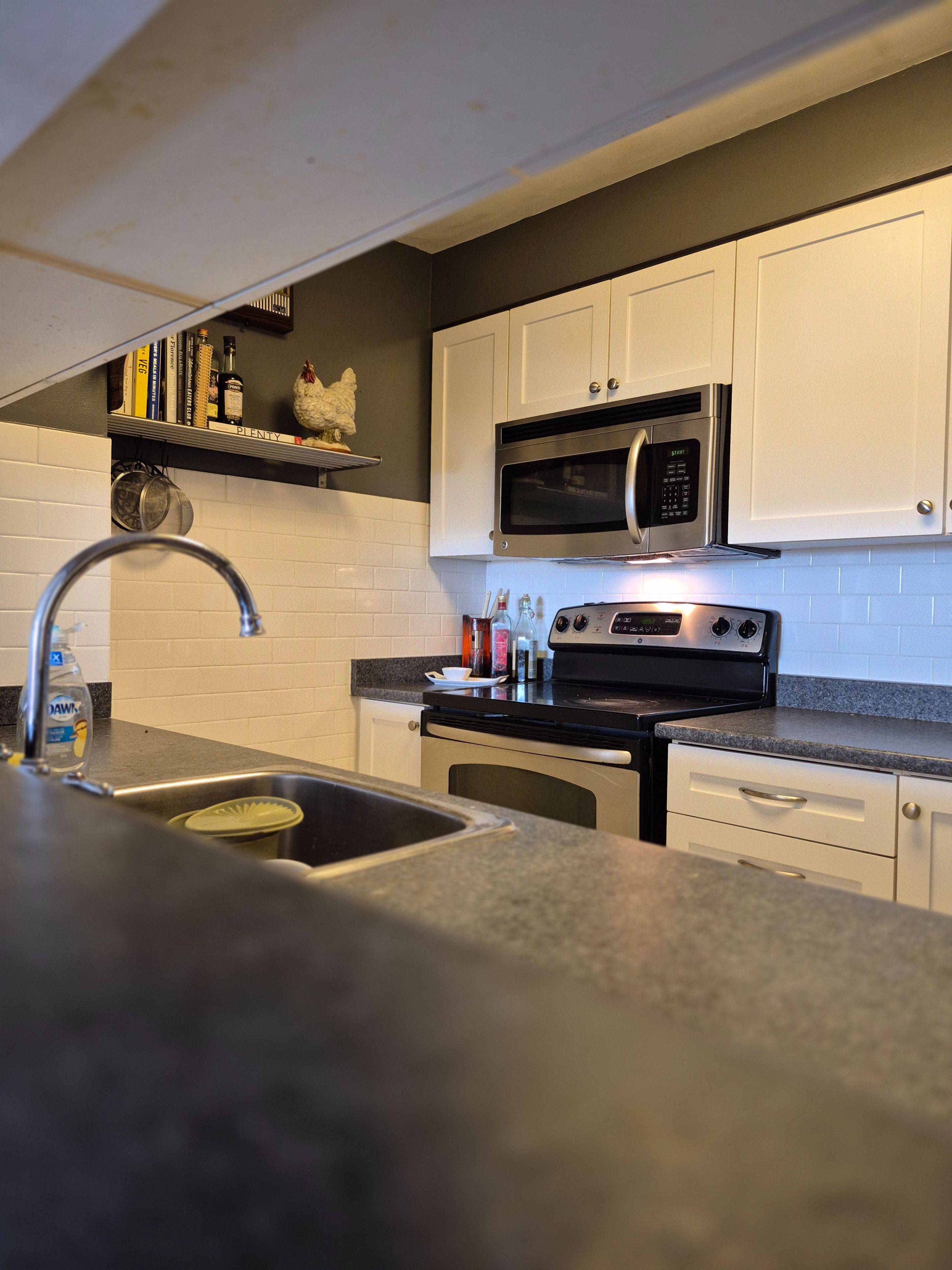 90 Dale AVE #1607, Toronto E08, ON M1J 3N4
