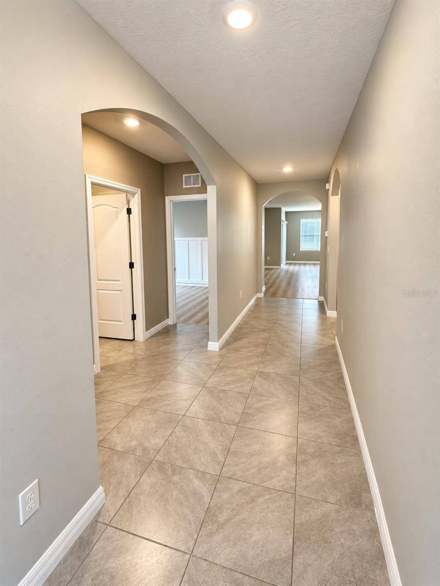 721 KINDRED LN, Auburndale, FL 33823