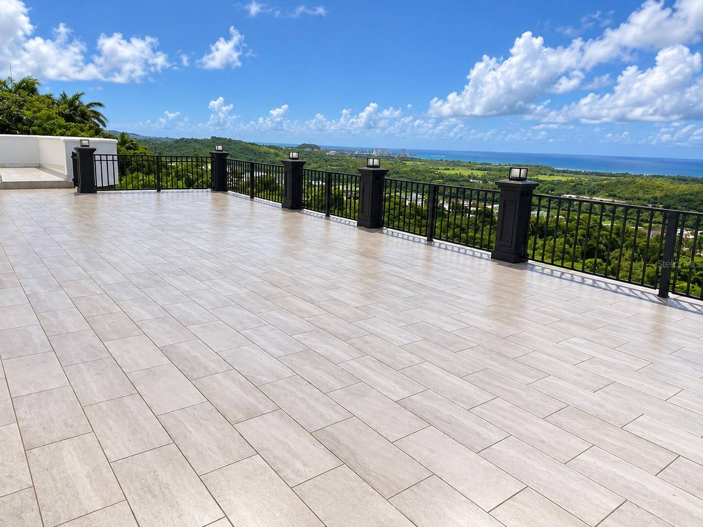 URB. HACIENDA MARGARITA CALLE CARRETA ##86, Luquillo, PR 00773