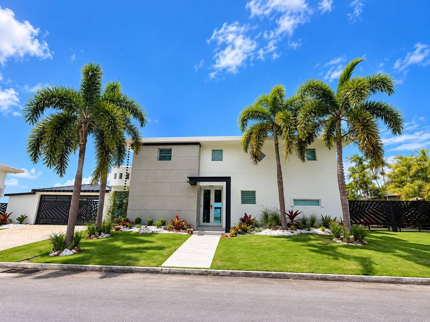 URB. HACIENDA MARGARITA CALLE CARRETA ##86, Luquillo, PR 00773