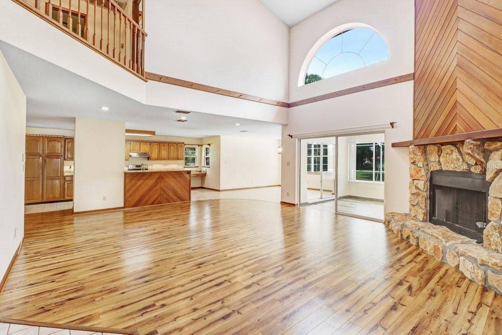 13108 LILITA AVE, Dover, FL 33527
