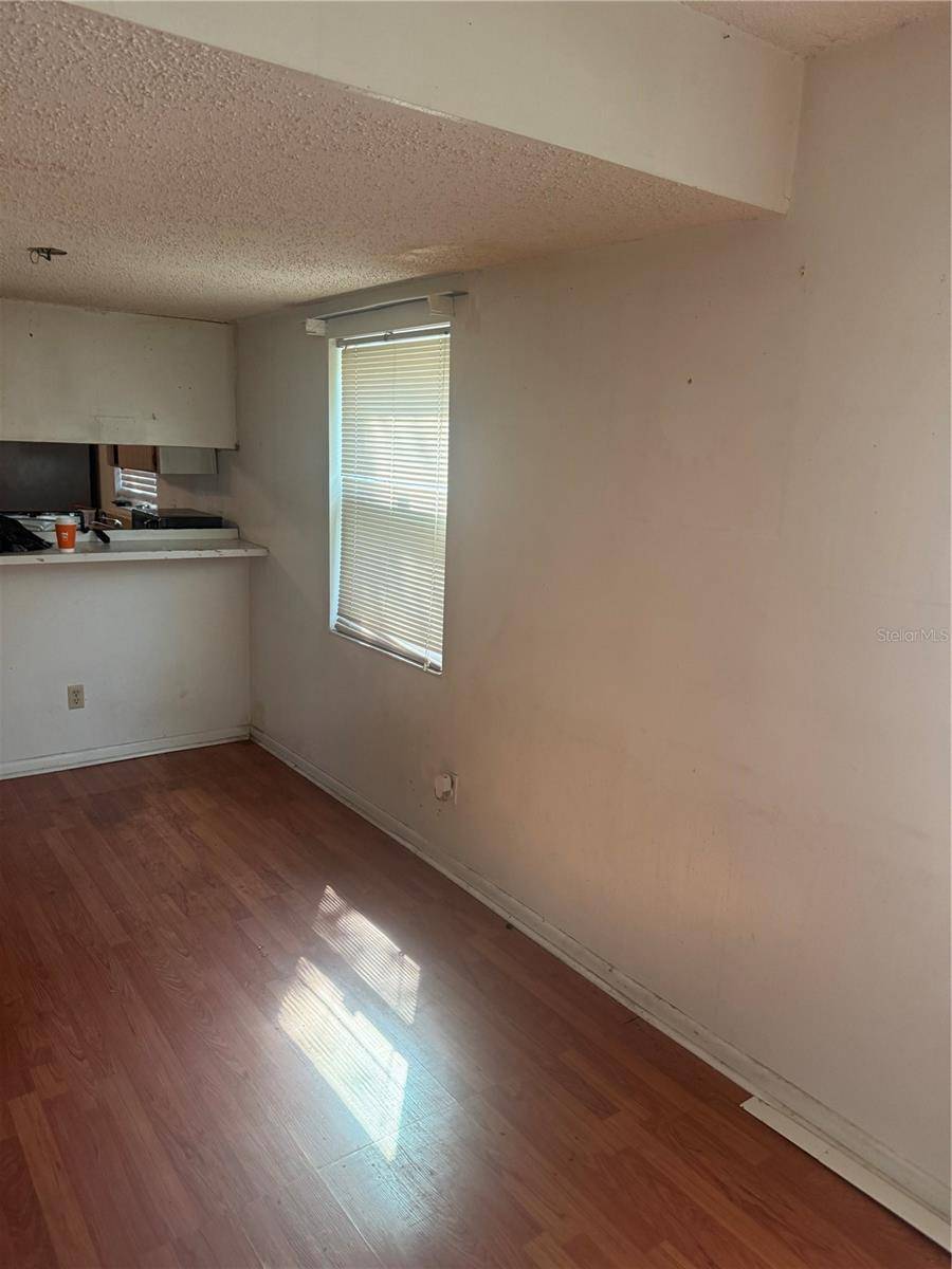 10219 N NINEVAH RD, Tampa, FL 33617