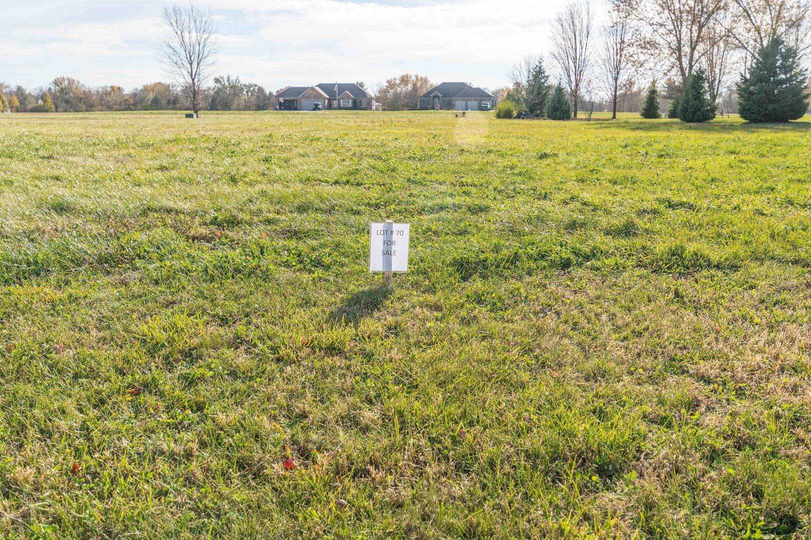 1005 Fox Trail LN, Somonauk, IL 60552