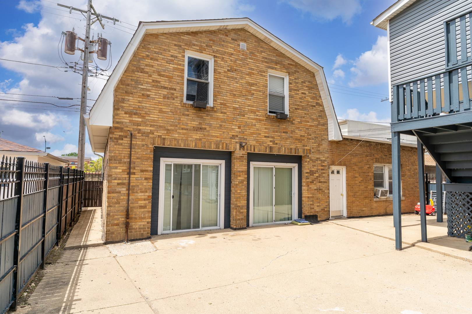 2530 N Neva AVE #1RN, Chicago, IL 60707