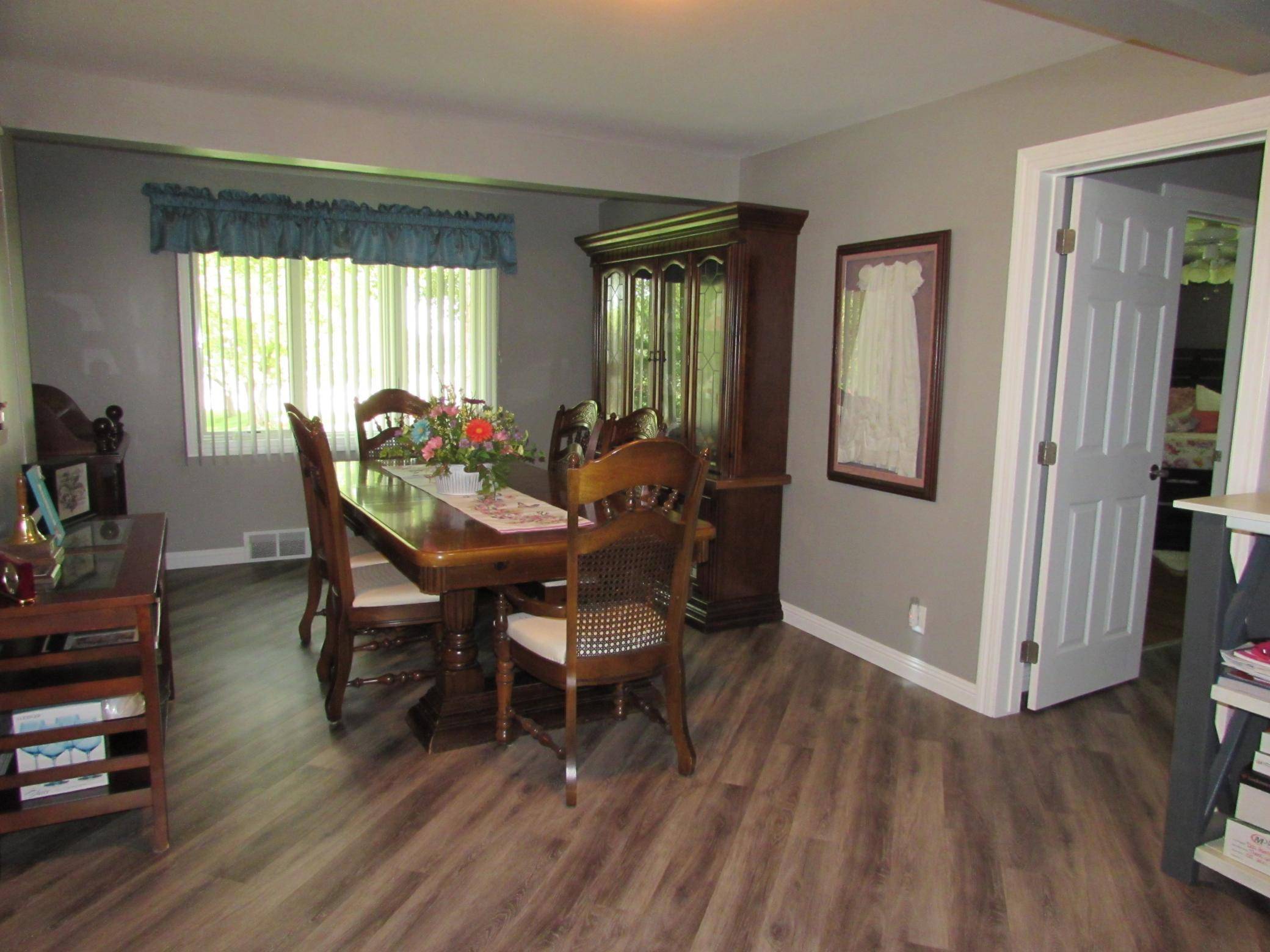 1317 Beach PL, Fairmont, MN 56031