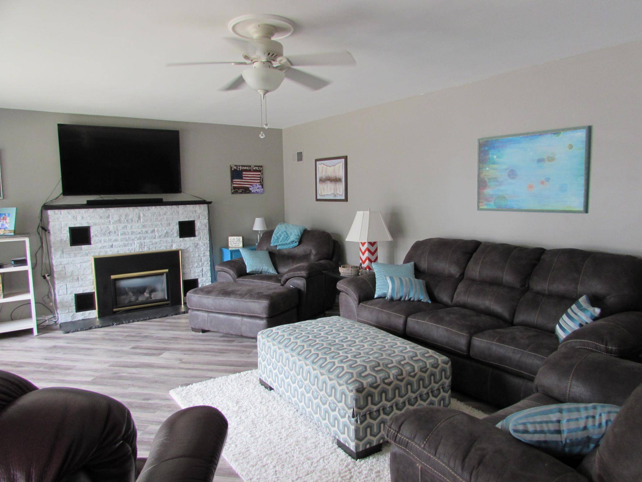 1317 Beach PL, Fairmont, MN 56031