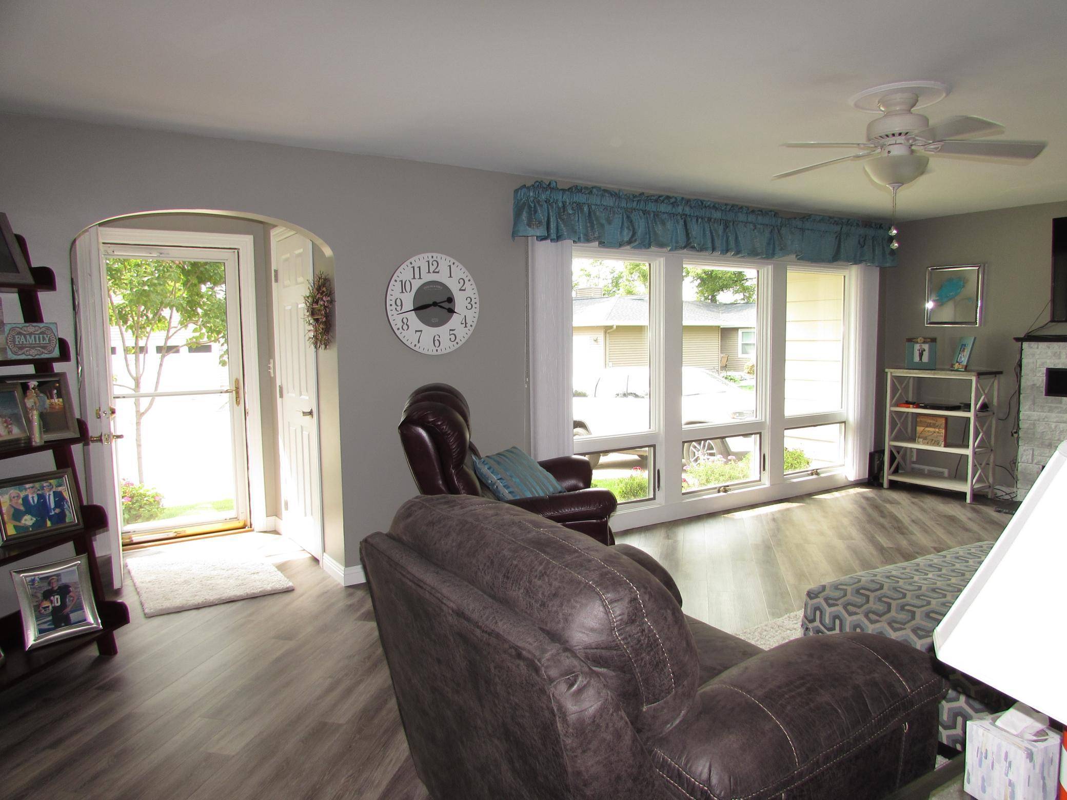 1317 Beach PL, Fairmont, MN 56031