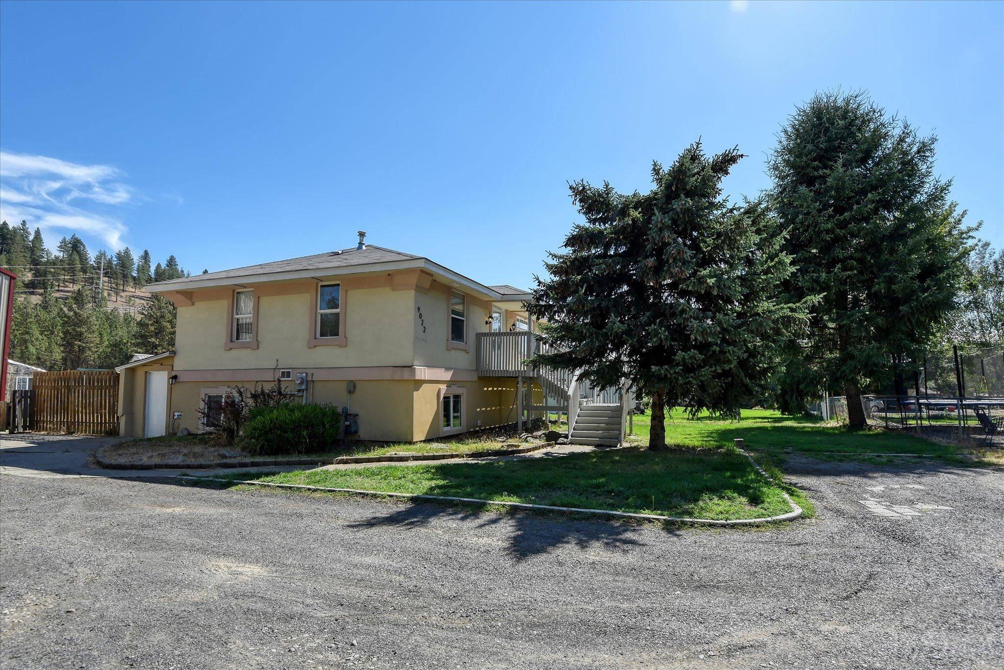9022 N Nine Mile Rd, Nine Mile Falls, WA 99026
