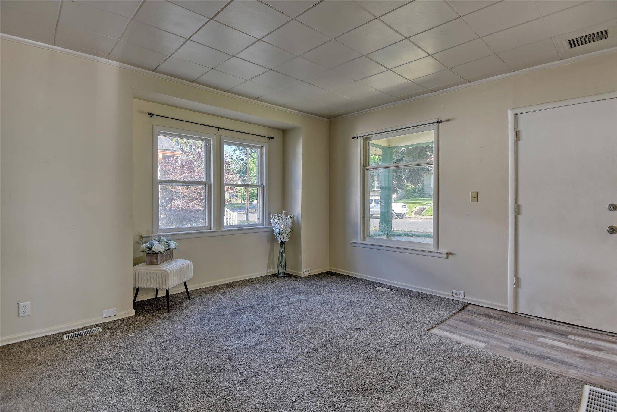 2809 E 18th Ave, Spokane, WA 99223