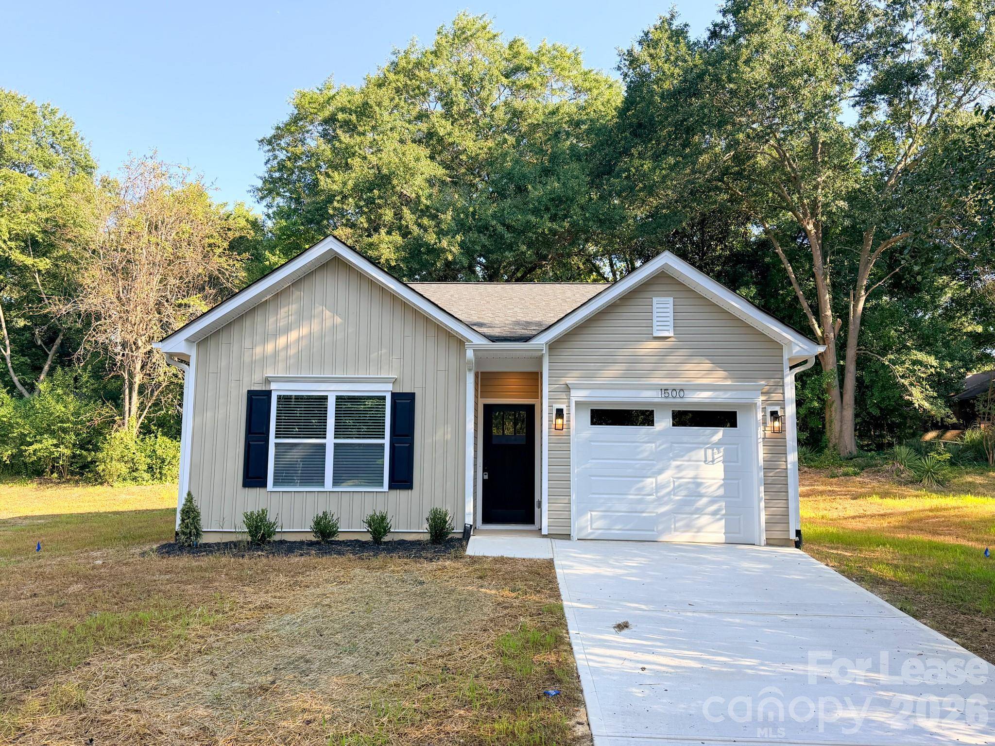 1500 Hollyleaf AVE, Gastonia, NC 28052