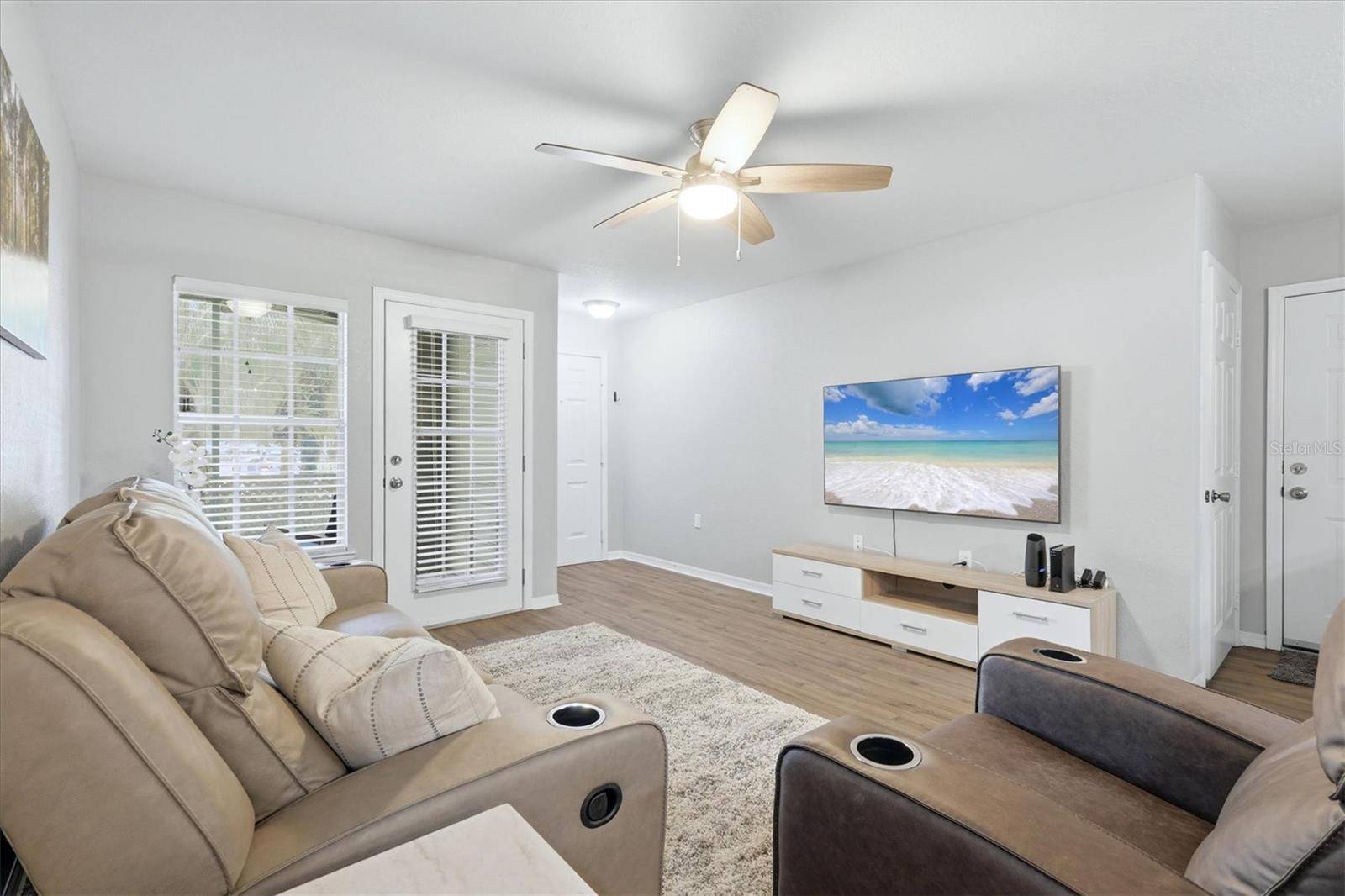 8926 MANOR LOOP #103, Bradenton, FL 34202