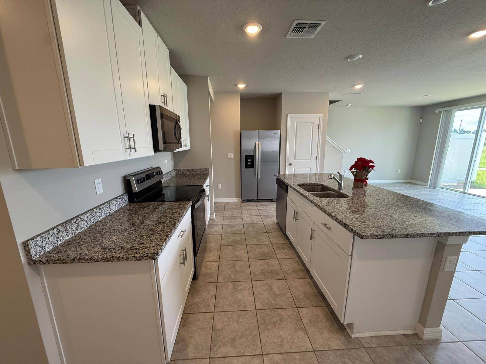7627 MOMENTUM Pkwy, Wesley Chapel, FL 33545
