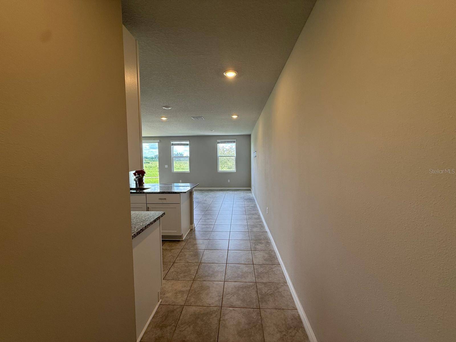 7627 MOMENTUM Pkwy, Wesley Chapel, FL 33545