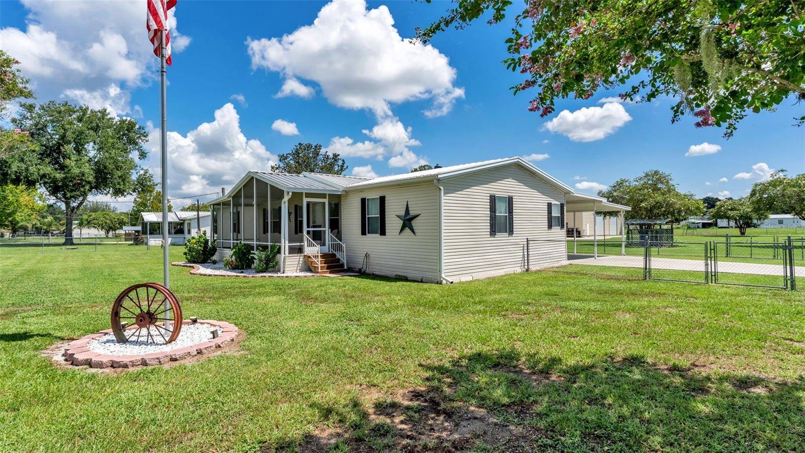 332 CESARA DR, Mulberry, FL 33860
