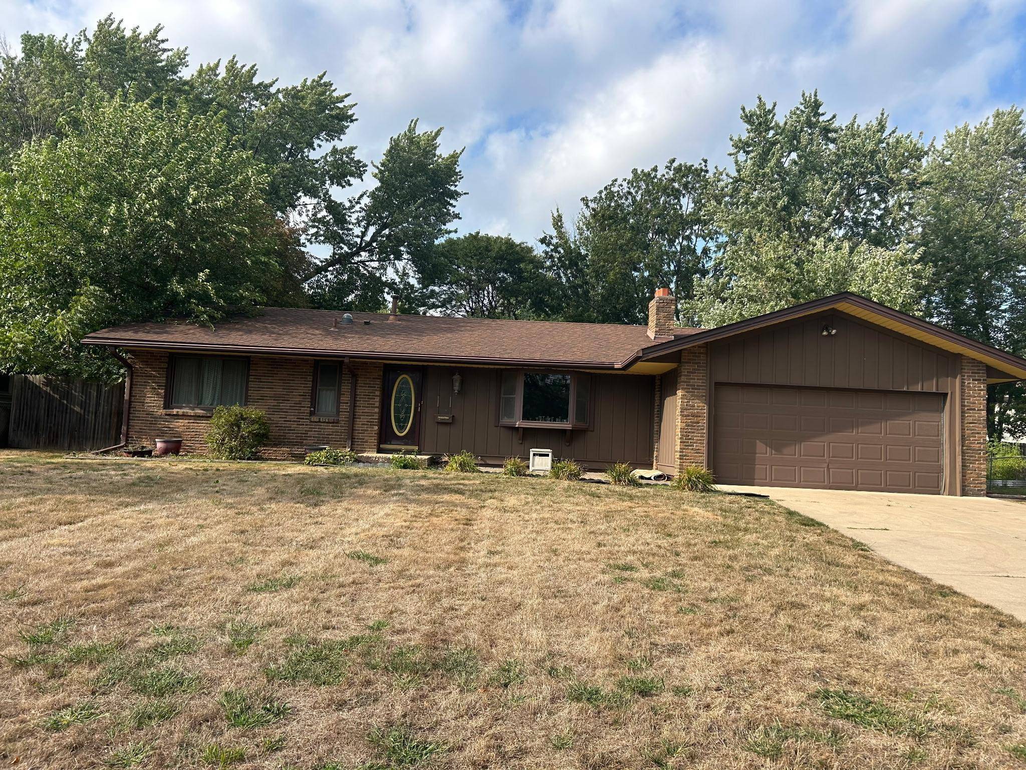 8514 85th ST S, Cottage Grove, MN 55016