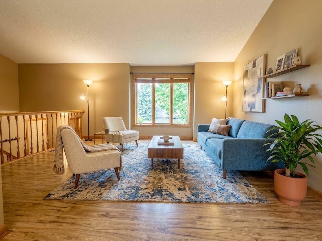 13628 Bryant PL S, Burnsville, MN 55337